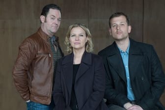 Die Kommissare Paul Böhmer (Jürgen Tonkel, l-r), Vera Lanz (Katharina Böhm) und Maximilian Murnau (Christoph Schechinger) haben der ZDF-Krimireihe "Die Chefin" wieder einen Quotensieg beschert.