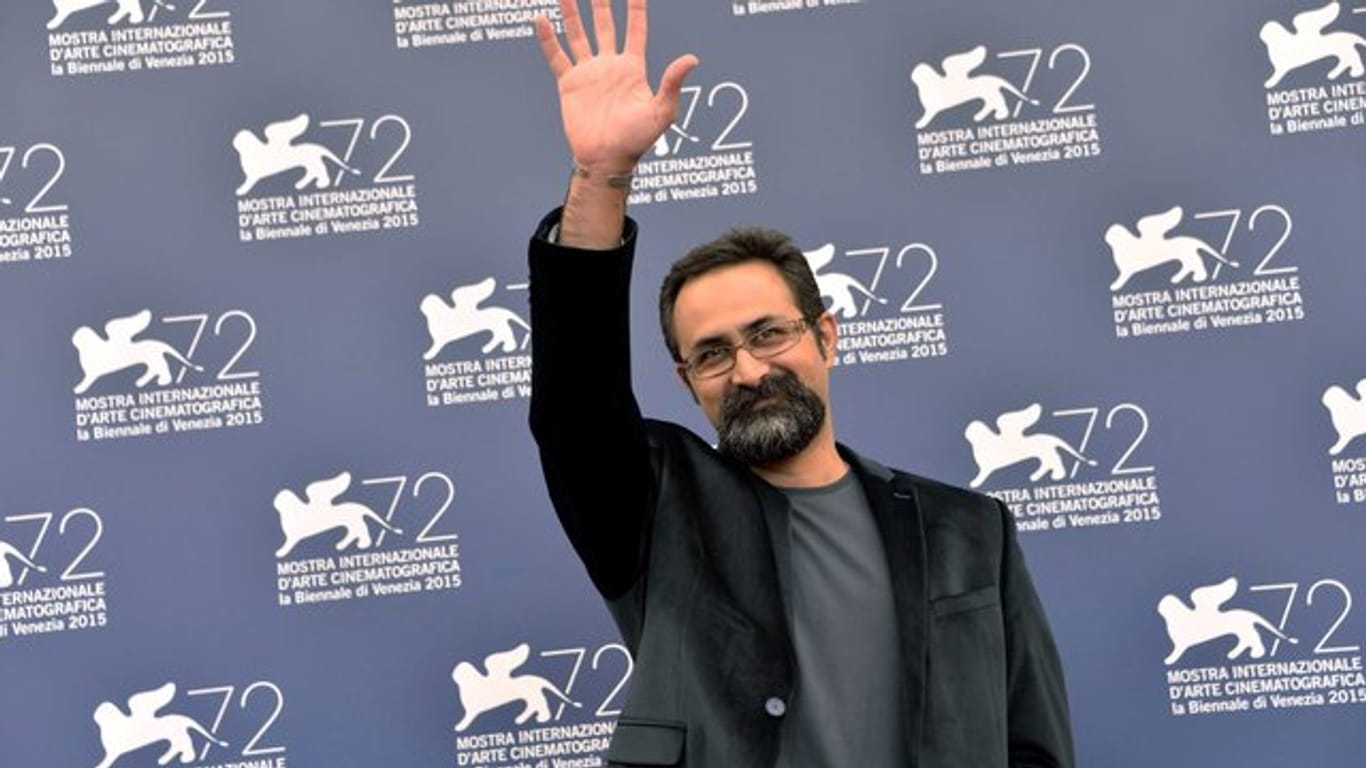 Der Iran schickt das Gesellschaftsdrama "No Date, No Signature" (deutscher Titel: "Ohne Datum und Unterschrift") von Regisseur Vahid Jalilvand ins Oscar-Rennen.