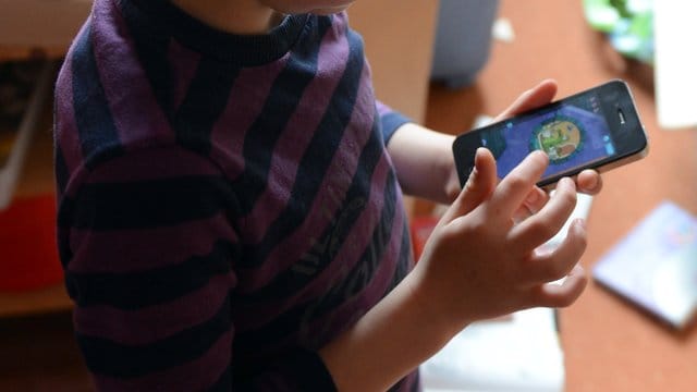 Die Weltgesundheitsorganisation hat im Juni 2018 die Online-Spielsucht in ihren Katalog der Krankheiten aufgenommen. Die Weltgesundheitsorganisation hat im Juni 2018 die Online-Spielsucht in ihren Katalog der Krankheiten aufgenommen.
