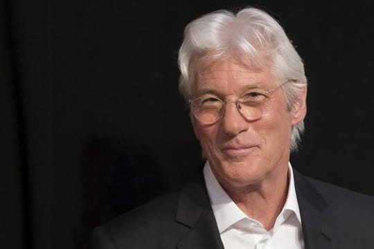 Der amerikanische Schauspieler Richard Gere wird noch einmal Vater.