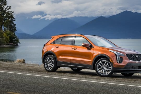 Während Cadillac den XT4 in den USA schon jetzt in den Handel bringt, wird er in Deutschland erst Anfang 2020 kommen.