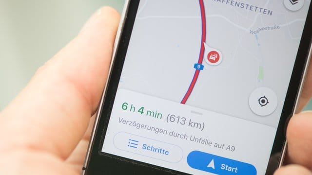 Navi-App auf Smartphone