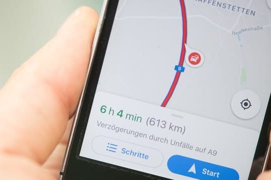 Navi-App auf Smartphone