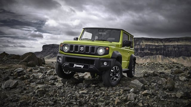 Kantiges Kerlchen: Der 3,65 Meter lange Suzuki Jimny mit Leiterrahmen und Allradantrieb. Kantiges Kerlchen: Der 3,65 Meter lange Suzuki Jimny mit Leiterrahmen und Allradantrieb.