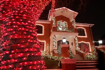 Haus zu Weihnachten: So sehen die Straßen um Weihnachten aus. (Symbolfoto)