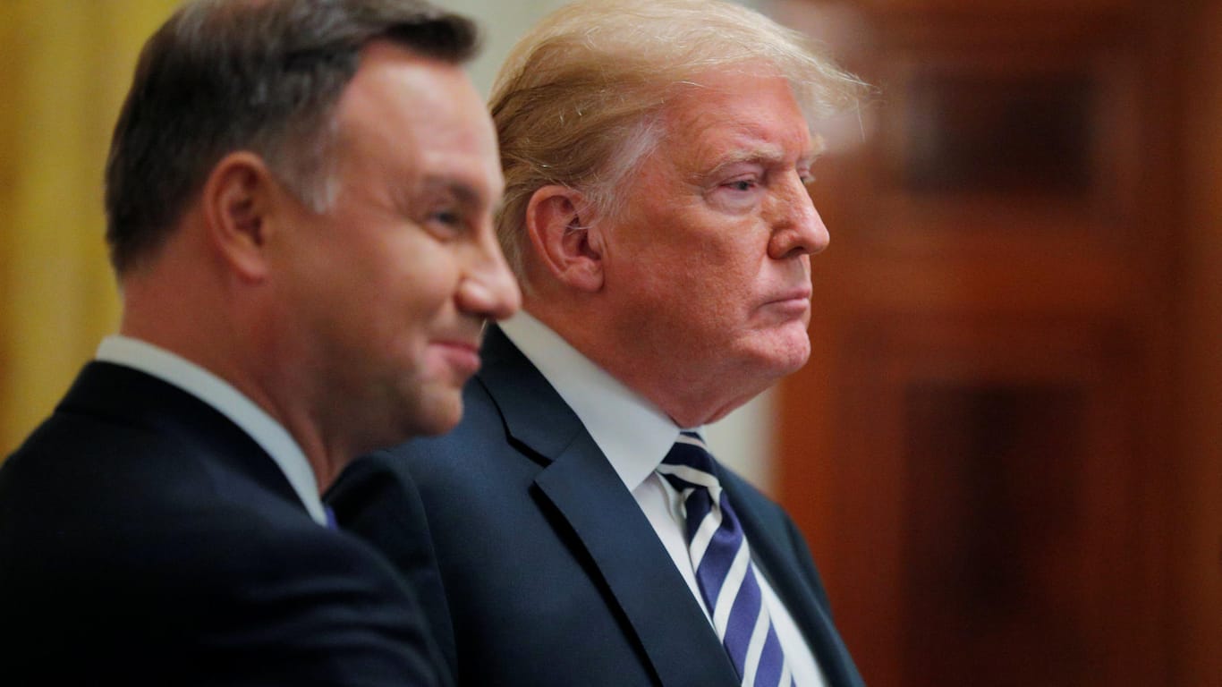 US-Präsident Donald Trump und Polens Präsident Andrzej Duda: Sein Land sei bereit zwei Milliarden Euro für eine US-Militärbasis zu zahlen, sagte der polnische Regierungschef.