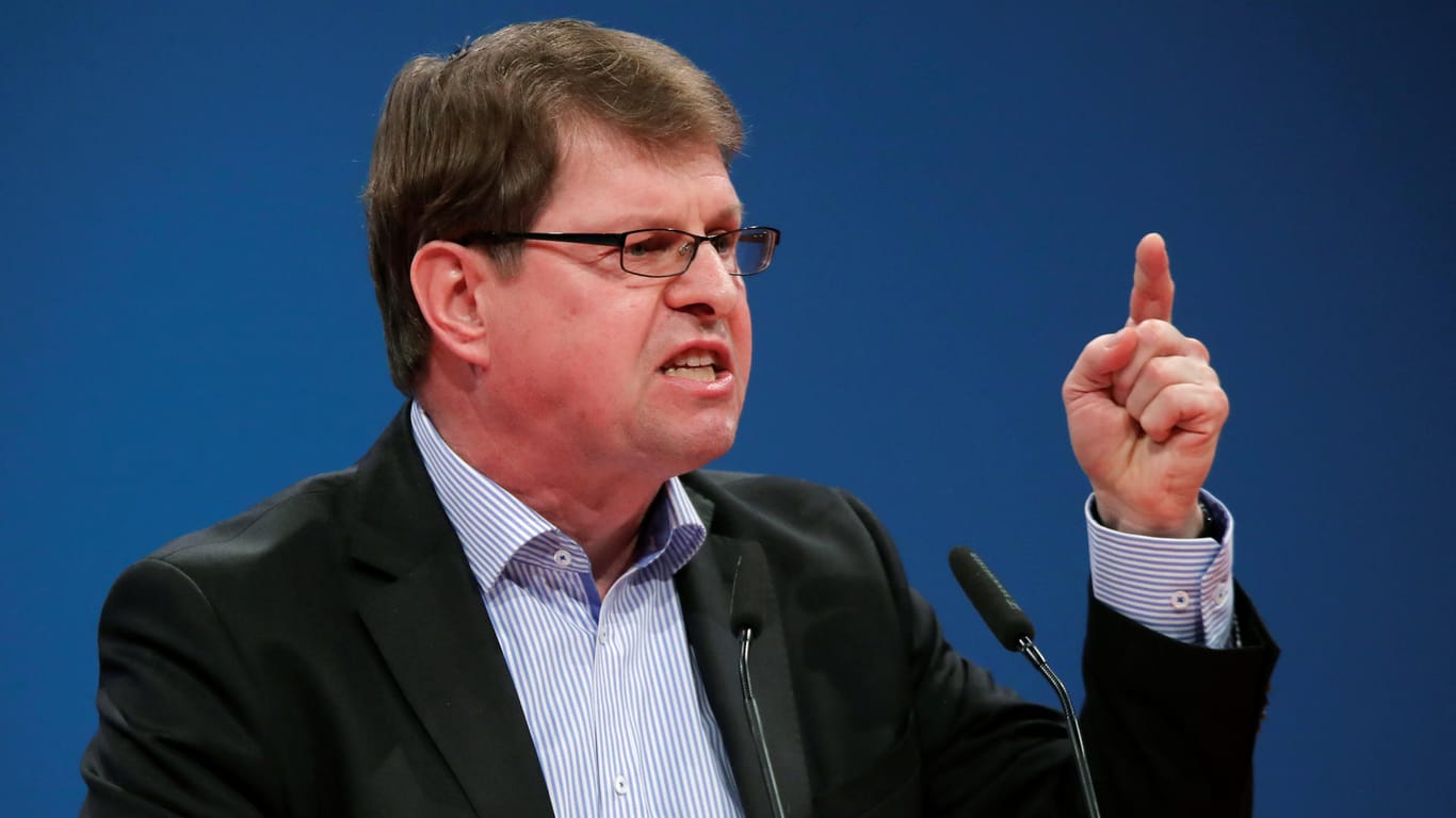 SPD-Parteivize Ralf Stegner: Er bezeichnet den Wechsel des bisherigen Verfassungsschutzchefs Maaßen in die Regierung als "Desaster".