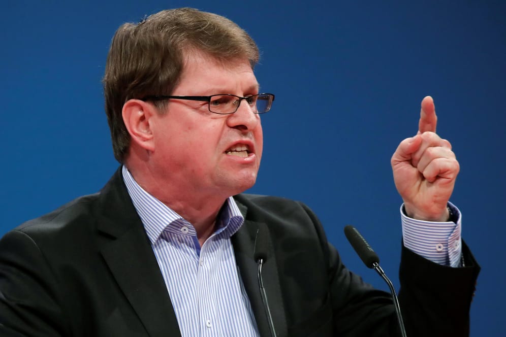 SPD-Parteivize Ralf Stegner: Er bezeichnet den Wechsel des bisherigen Verfassungsschutzchefs Maaßen in die Regierung als "Desaster".