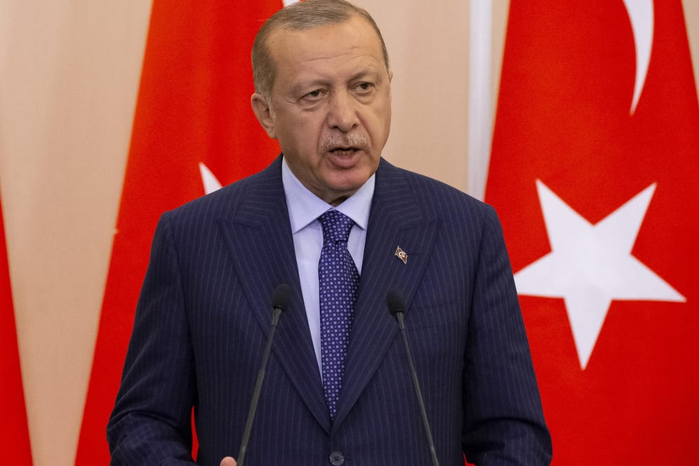 Der türkische Präsident Erdogan bei einer Pressekonferenz: Ende kommender Woche besucht er Deutschland.