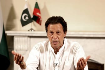 Regt die Wiederaufnahme von Friedensgesprächen mit Indien an: Pakistans Ministerpräsident Imran Khan.