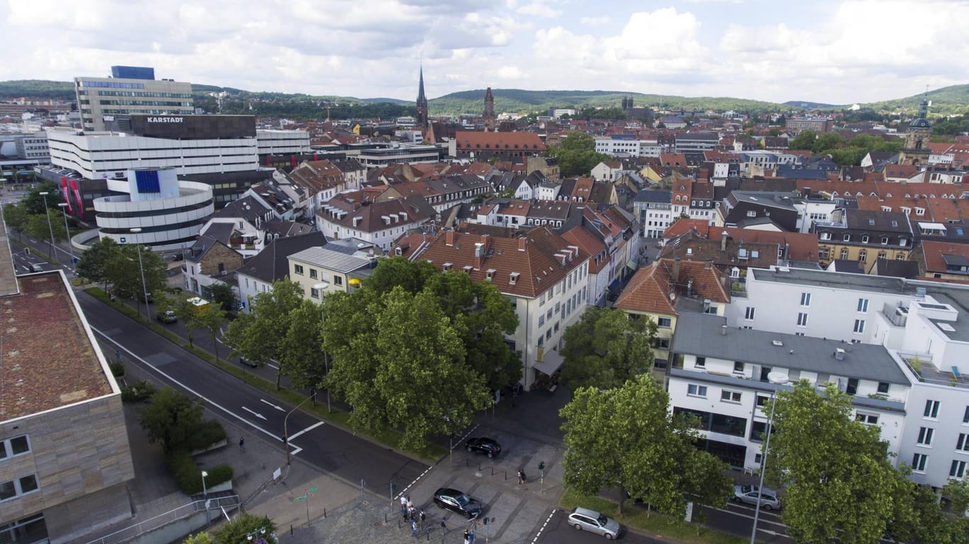 Luftaufnahme der Innenstadt von Saarbrücken: In der saarländischen Hauptstadt könnten Messerverbotszonen eingeführt werden.