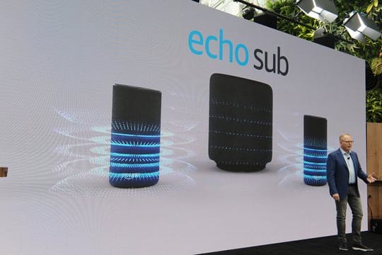 Amazon-Manager David Limp hat einen vernetzten Subwoofer, in dem die digitale Assistentin Alexa eingebaut ist, angekündigt.
