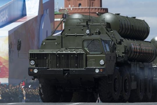 Raketensystem des Typs S-400 in Moskau.