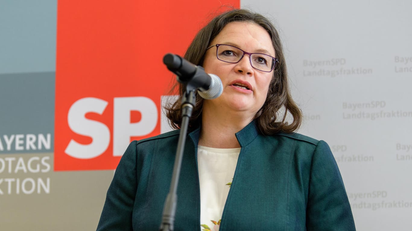 Andrea Nahles in München: Die SPD-Chefin will die Einigung um Hans-Georg Maaßen neu verhandeln.