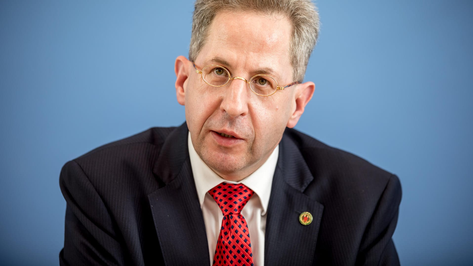 Um die Personalie von Hans-Georg Maaßen, Präsident des Bundesamtes für Verfassungsschutz, hat sich in der Koalition ein großer Streit entfacht. Auch das Neuverhandeln der Entscheidung wird das nicht viel besser machen.