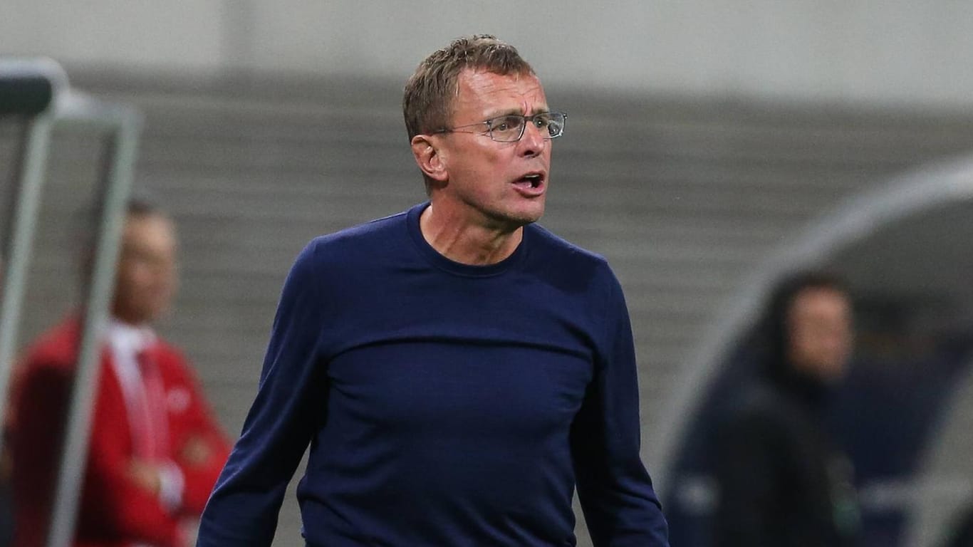 Ralf Rangnick: Nach der Trennung von Ralph Hasenhüttl ist der 60-Jährige wieder Cheftrainer der Sachsen.