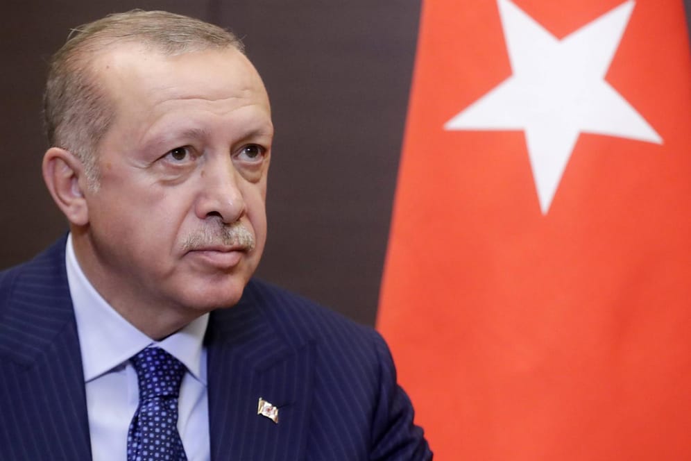 Recep Tayyip Erdogan: Der türkische Präsident besucht in Köln eine Moschee-Eröffnung.