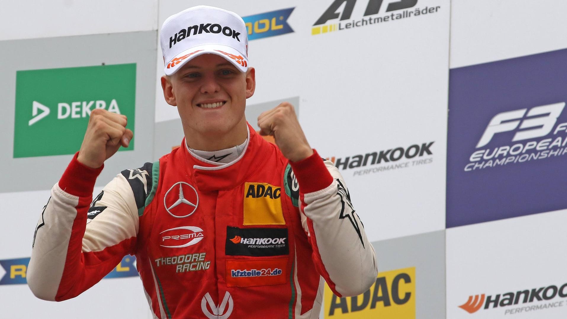 Top-Talent: Mick Schumacher feiert nach den Erfolgen in Spielberg.