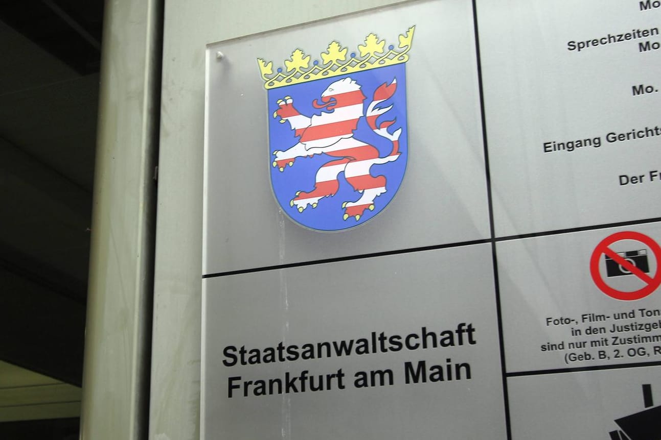 Staatsanwaltschaft Frankfurt am Main: Ein Mann wird des 15-fachen Missbrauchs beschuldigt.
