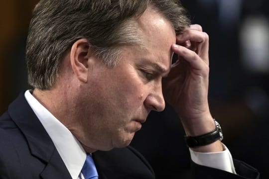 Supreme-Court-Kandidat Brett Kavanaugh stellt die Vorwürfe gegen sich als "Rufmord" und politische Schmutzkampagne dar.