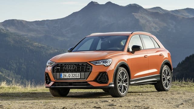 Audi bringt im November die zweite Generation des Kompakt-SUVs Q3 zu den Händlern. Audi bringt im November die zweite Generation des Kompakt-SUVs Q3 zu den Händlern.