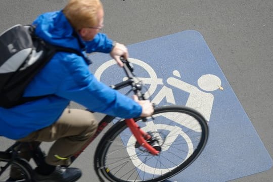 Verlockende Infrastruktur: Ein eRadschnellweg verbindet den Göttinger Bahnhof mit dem Nordcampus der Universität.