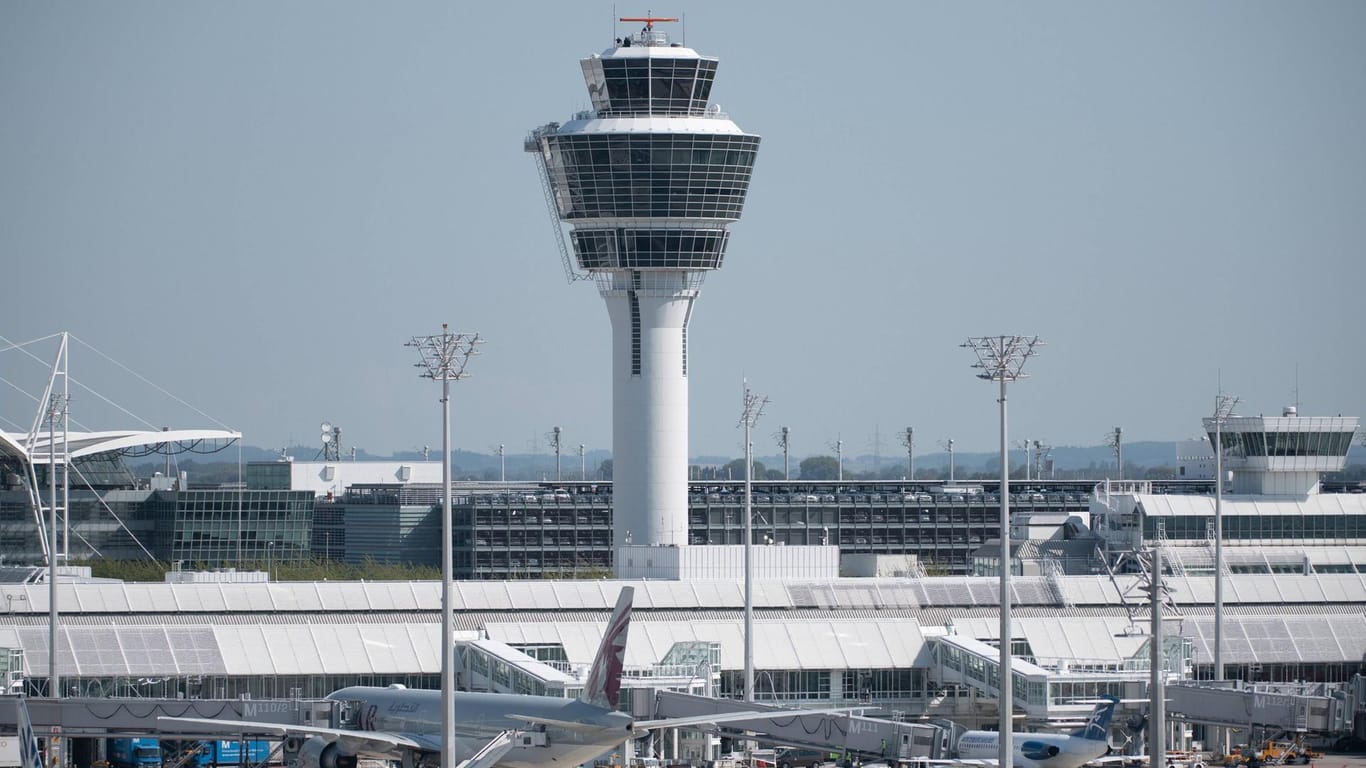 Zweite Teilsperrung binnen weniger Monate: Flughafen Franz Josef Strauss Tower in München.