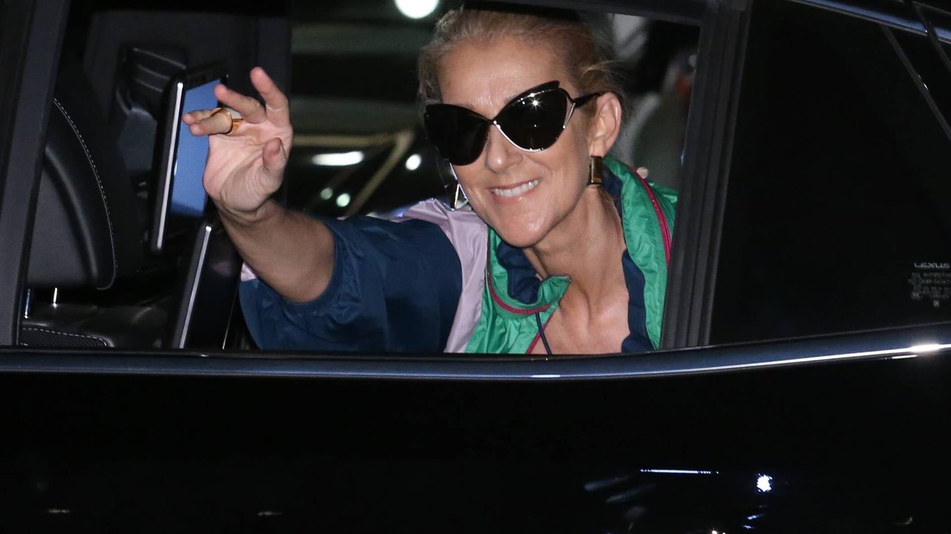 Keine Lust auf Langeweile auf dem Kopf: Céline Dion probiert in Sachen Haarstyling gerne mal neue Dinge aus.