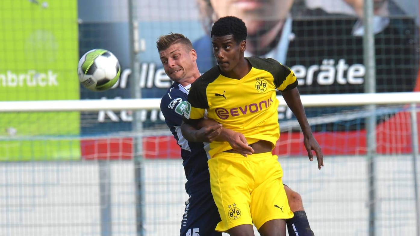 Alexander Isak im Einsatz für die Reserve des BVB: Bei den Profis bekommt er nur selten eine Chance.