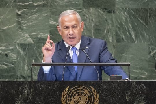 Israels Ministerpräsident Benjamin Netanjahu erhebt bei seiner Rede vor der UN-Vollversammlung Vorwürfe gegen Teheran.