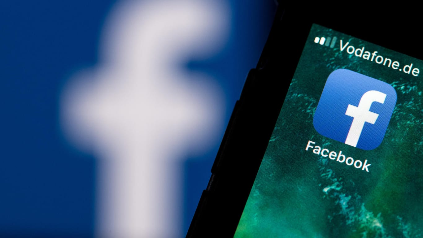 Facebook-Logo: Das Unternehmen nutzt Nutzerinformationen, um gezielt Werbung zu schalten.