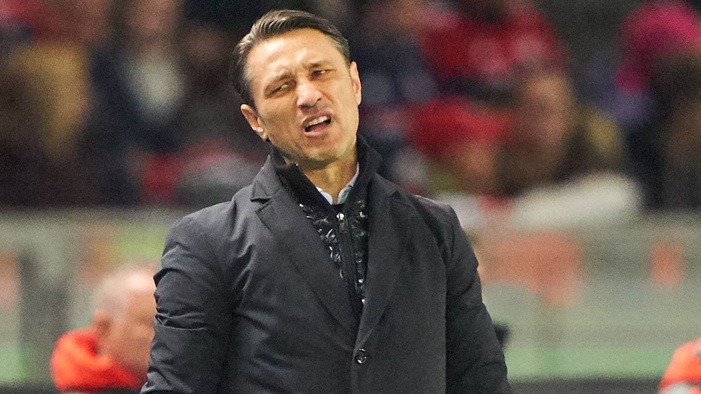 Not amused: Niko Kovac kassierte in Berlin die erste Niederlage als Bayern-Coach.