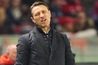 Not amused: Niko Kovac kassierte in Berlin die erste Niederlage als Bayern-Coach.