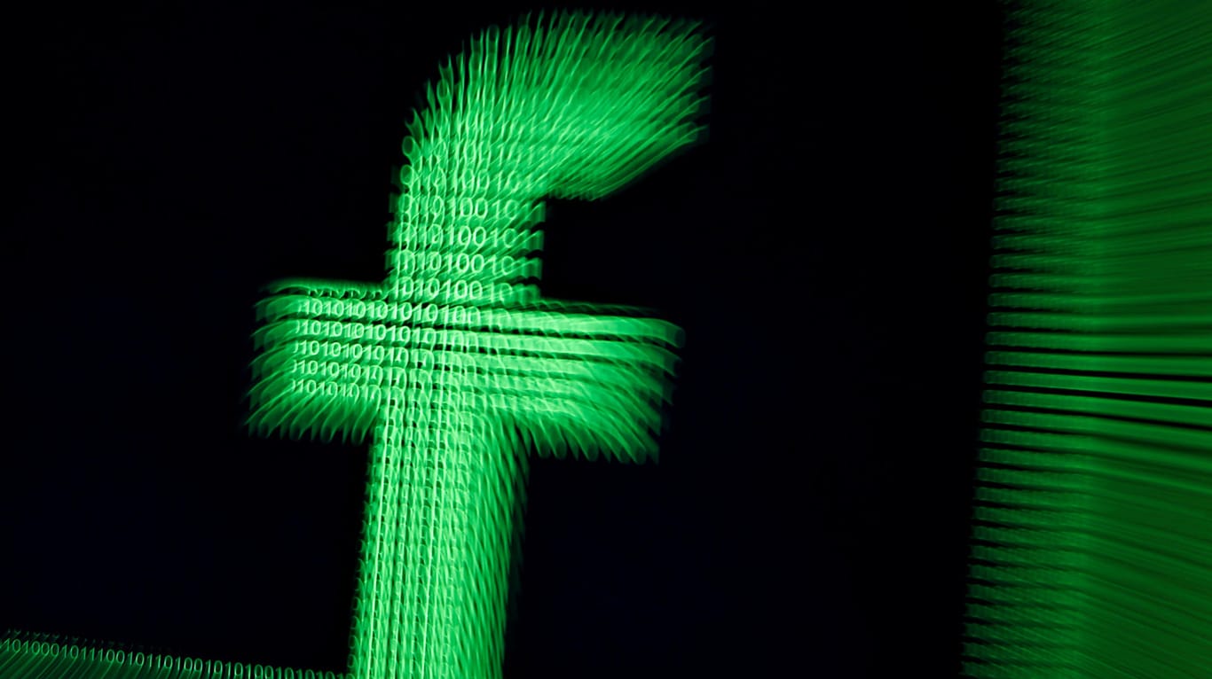 Binäre Zahlen bilden das Facebook-Logo: Millionen Nutzerkonten wurden durch eine Sicherheitslücke kompromittiert.