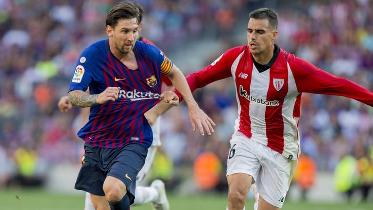 Lionel Messi entwischt seinem Gegenspieler: Barcelonas Superstar konnte sein Team gegen Bilbao nicht vor einem weiteren Punktverlust bewahren.