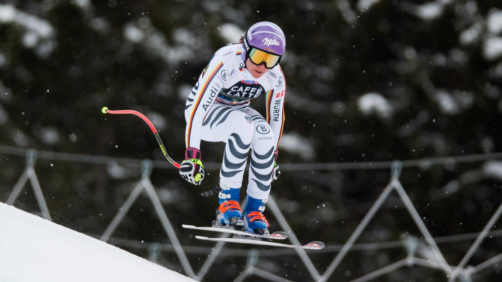 Viktoria Rebensburg (Deutschland) auf der Piste im schwedischen Are.