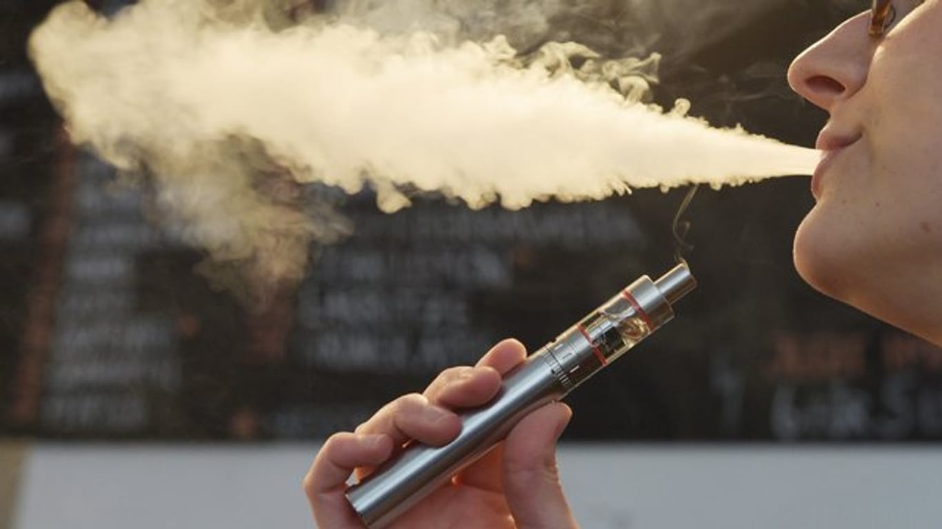 Alternativen zu herkömmlichen Zigaretten wie E-Zigaretten und Tabakerhitzer sind weltweit auf dem Vormarsch.