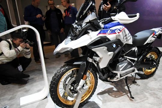 BMW hat seine Boxer überarbeitet: Die neue R 1250 GS gibt dabei optisch weiterhin den geländegängigen Reisebegleiter.