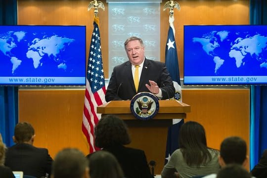 US-Außenminister Mike Pompeo spricht in Washington vor Pressevertretern.