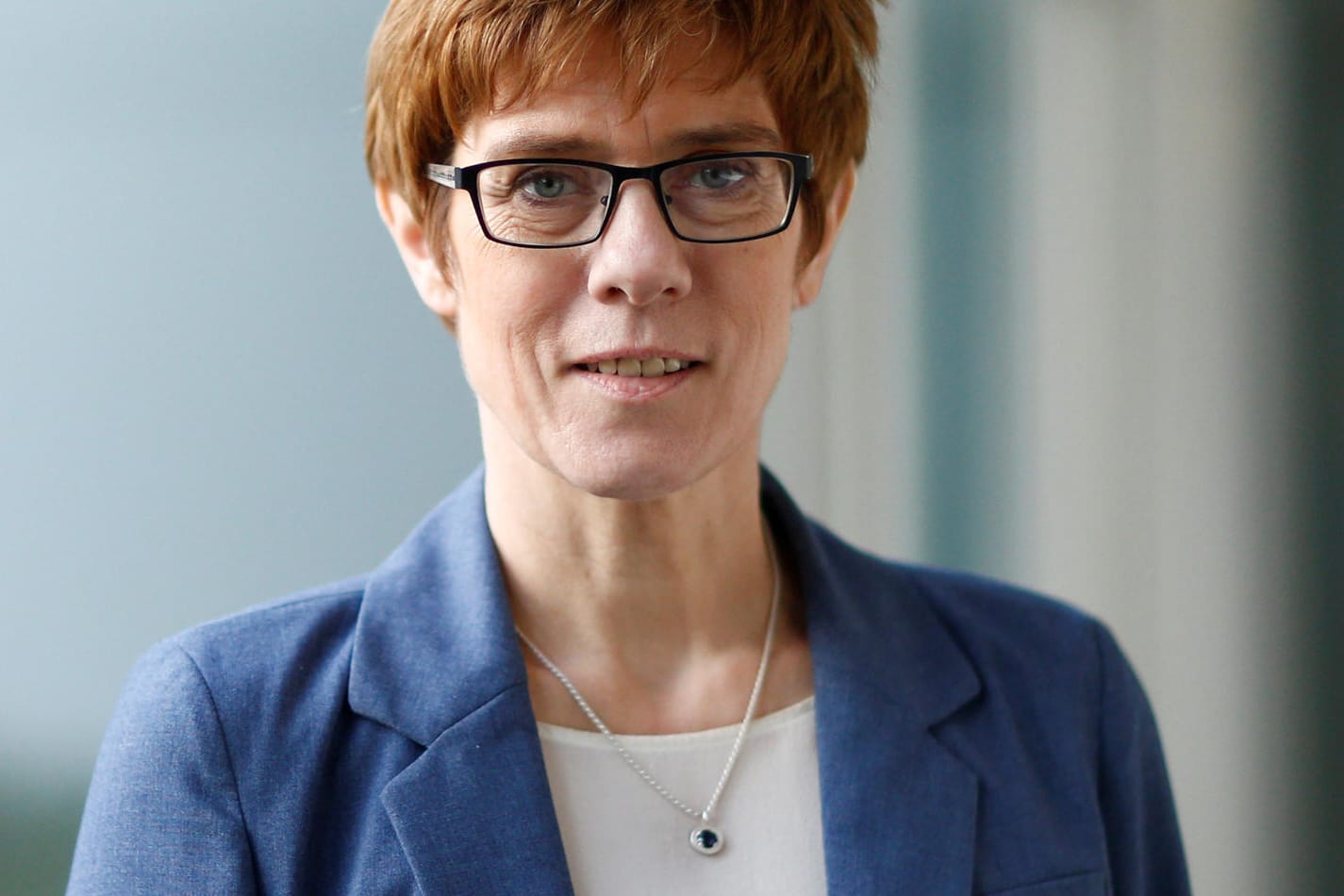 CDU-Generalsekretärin Annegret Kramp-Karrenbauer: Als die Mauer fiel, war sie 27.
