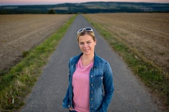 Bloggerin Bianca Gade im saarländischen Bliesgau.