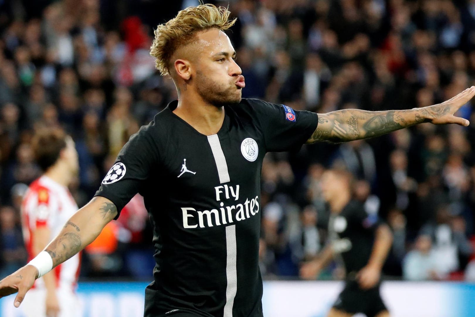 Der Superstar feiert: Neymar glänzte beim deutlichen Paris-Sieg gegen Belgrad ganz besonders.
