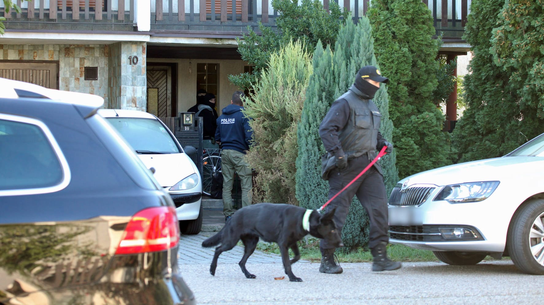 Polizeieinsatz in Kolarovo (Slowakei): Mehrere mutmaßliche Beteiligte an der Ermordung von Jan Kuciak sitzen in Haft.