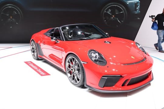 Porsche bringt im nächsten Frühjahr einen 911er als Speedster, der auf 1948 Exemplare limitiert ist.