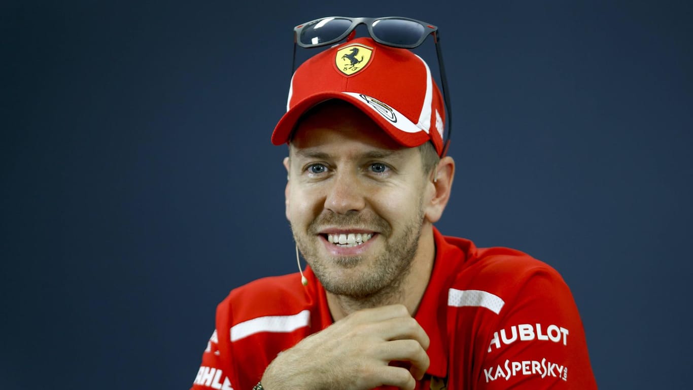 Sebastian Vettel auf der Pressekonferenz in Suzuka.