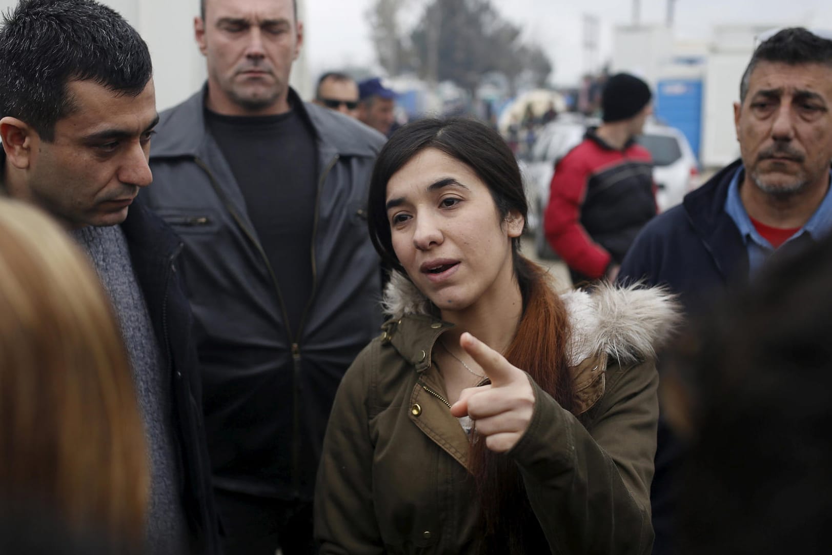 Nadia Murad in einem griechischen Flüchtlings-Camp im April 2016: "Bemühungen, den Einsatz sexueller Gewalt als Kriegswaffe zu beenden".
