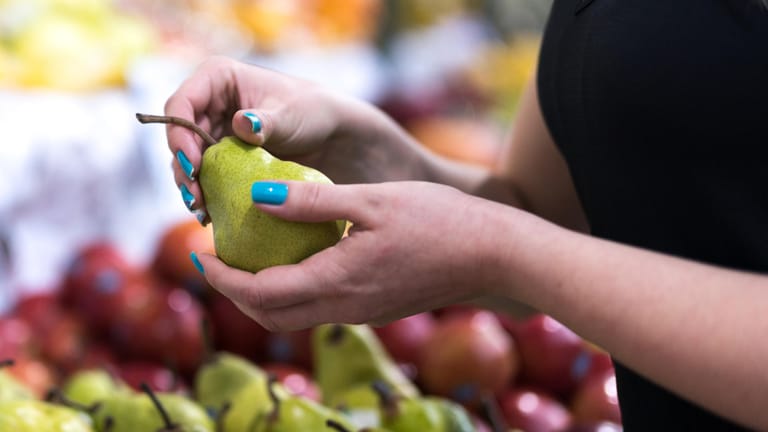 Birne im Supermarkt: Im Herbst ist die Auswahl an Birnen am größten.