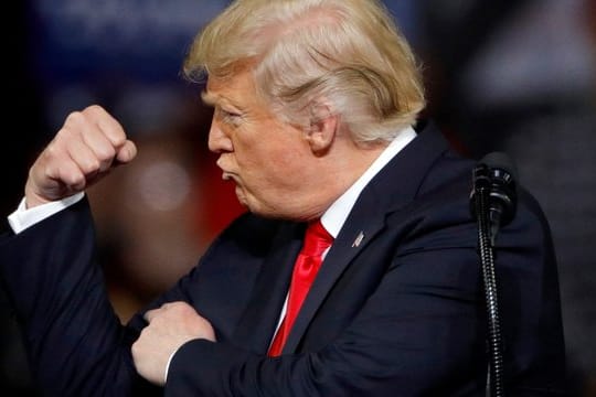 US-Präsident Donald Trump am Samstag während einer Wahlkampfveranstaltung im US-Bundesstaat Kansas.