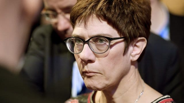 Annegret Kramp-Karrenbauer, Generalsekretärin der CDU, auf dem Deutschlandtag der Jungen Union. Annegret Kramp-Karrenbauer, Generalsekretärin der CDU, auf dem Deutschlandtag der Jungen Union.