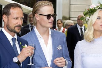 Zusammenhalt: Kronprinz Haakon hat Marius Borg, den unehelichen Sohn von Prinzessin Mette-Marit, in der Familie aufgenommen.